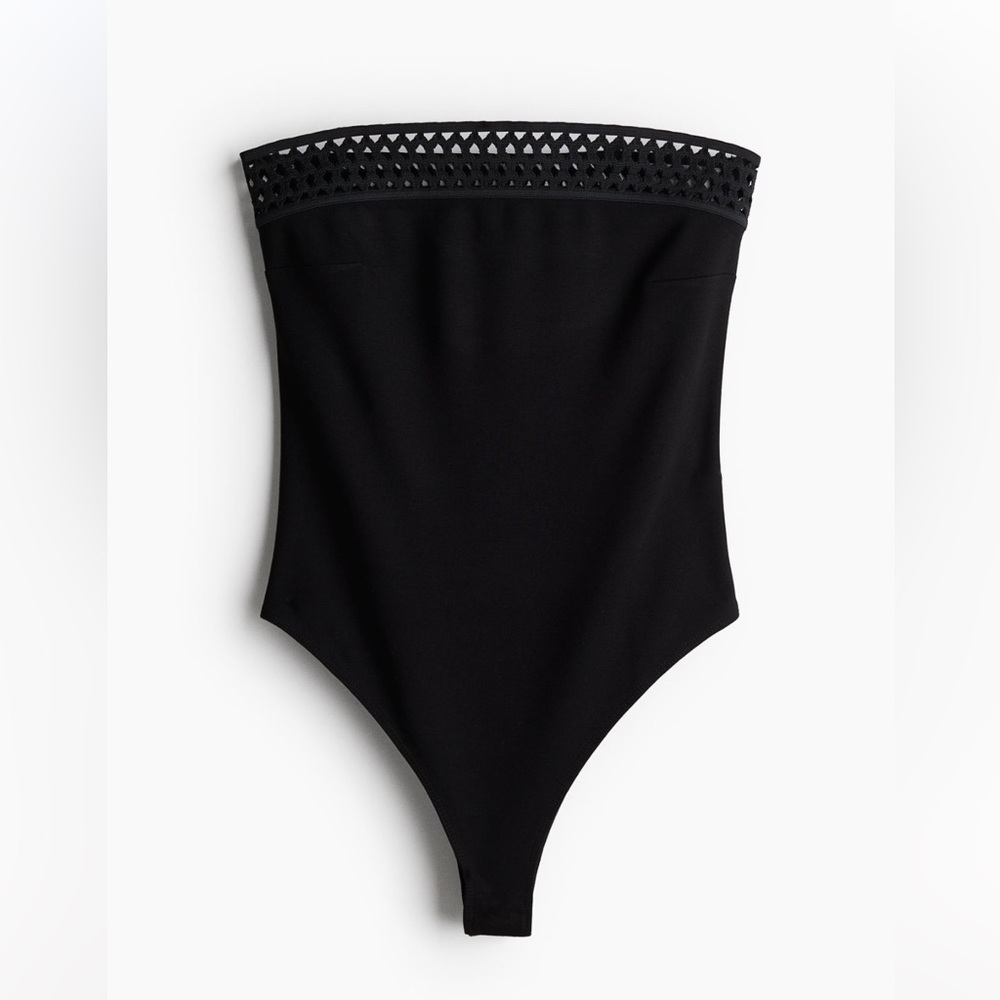 NWT lace trimmed bandeau bodysuit